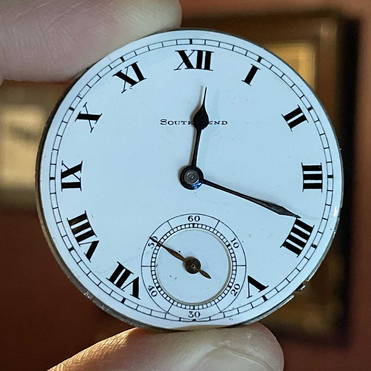 1908 South Bend Watch Grade 290 Simple white and black roman numeral dial