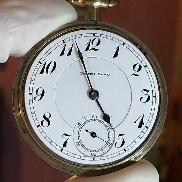 1928 South Bend Watch Grade 227 Simple white and black dial in pocket watch case