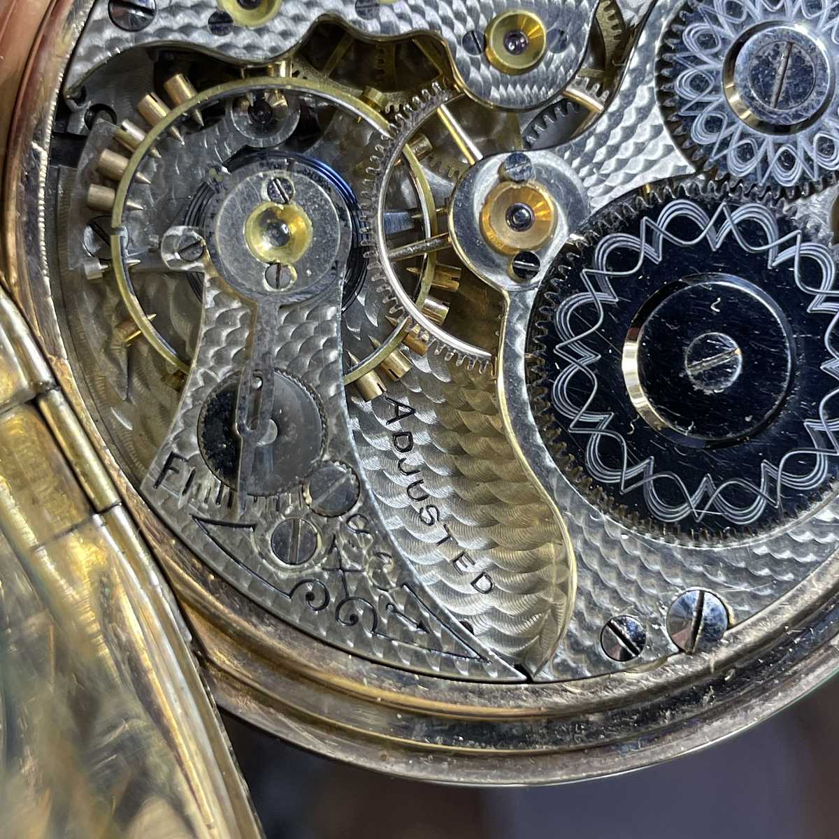 1908 South Bend Watch Grade 290 Beautiful damaskeening